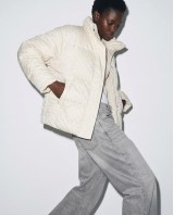 Μπουφάν puffer με Ανάγλυφη Ύφανση & Ψηλό Γιακά - Off White
