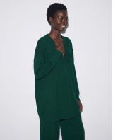 Μπλούζα φούτερ αχνούδιαστο μακρυμάνικο oversized με ανοιχτή "V" λαιμόκοψη κυπαρισσί