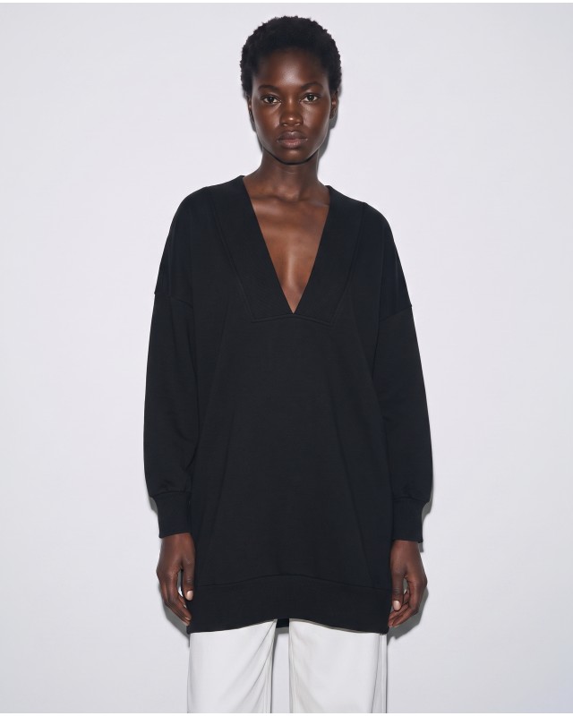 Μπλούζα φούτερ αχνούδιαστο μακρυμάνικο oversized με ανοιχτή "V" λαιμόκοψη μαύρο