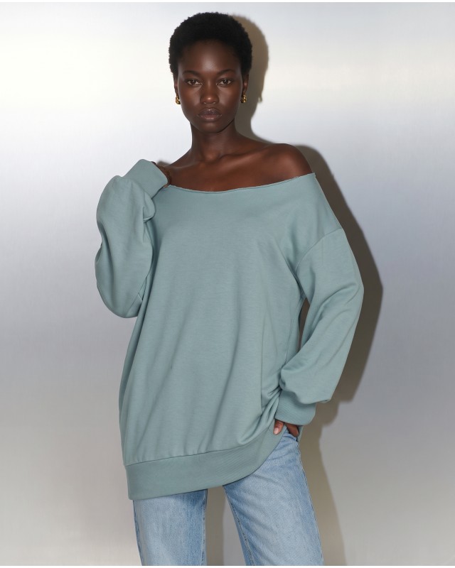 Μπλούζα φούτερ αχνούδιαστο oversized με ανοιχτή λαιμόκοψη σιέλ