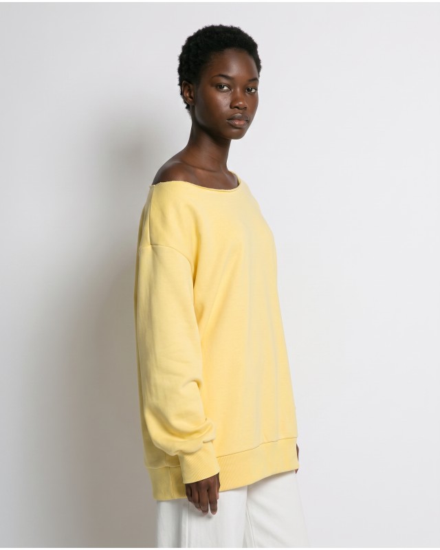 Μπλούζα φούτερ αχνούδιαστο oversized με ανοιχτή λαιμόκοψη κίτρινο