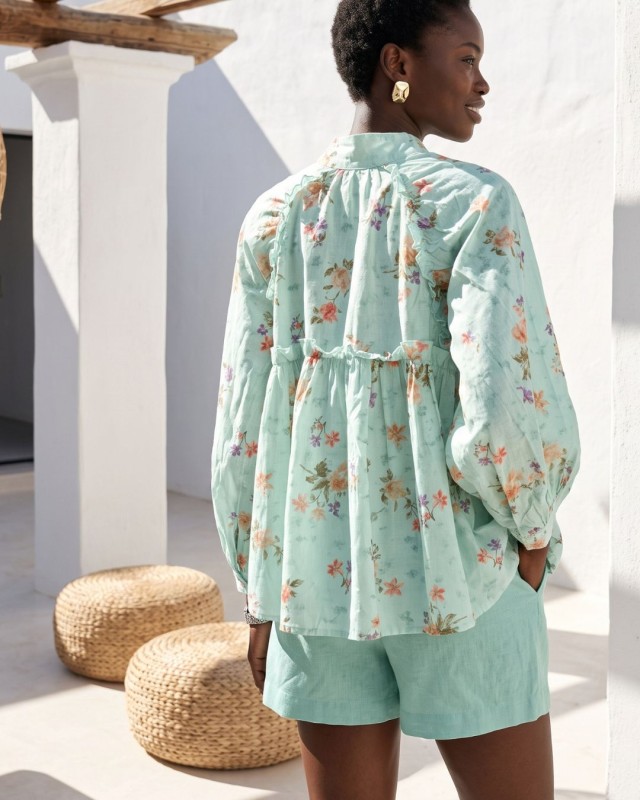 Floral Print Ruffled shirt mint