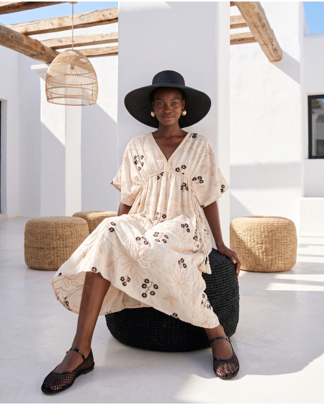 Φόρεμα ethereal resort με ανάλαφρα μανίκια brown