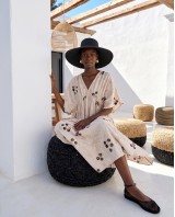 Φόρεμα ethereal resort με ανάλαφρα μανίκια brown