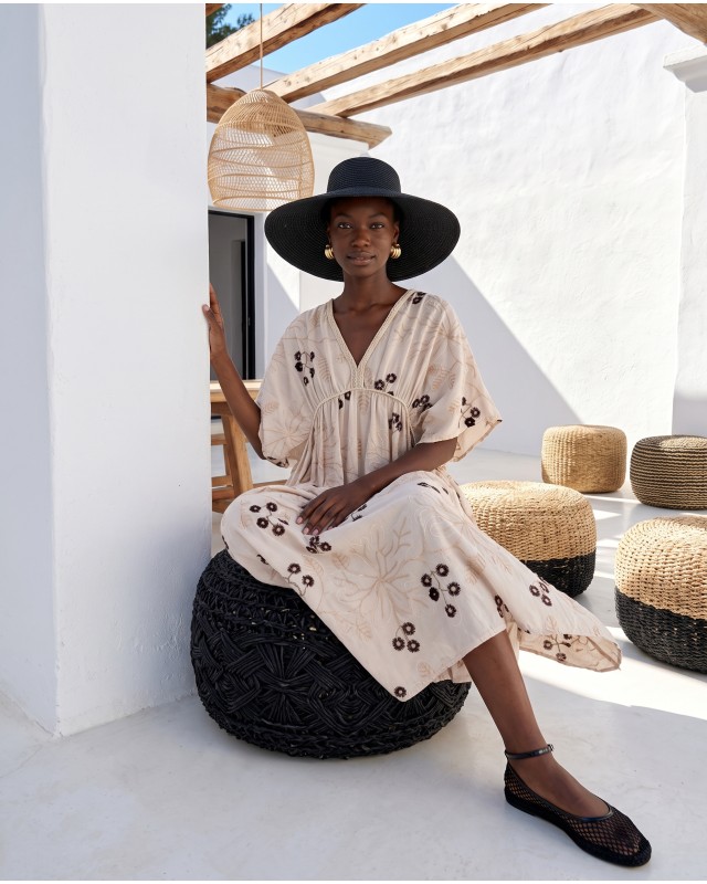 Φόρεμα ethereal resort με ανάλαφρα μανίκια brown