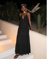 Aura Maxi Dress – black