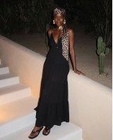 Aura Maxi Dress – black