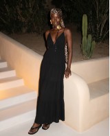 Aura Maxi Dress – black
