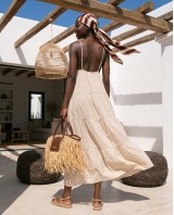 Aura Maxi Dress – sand