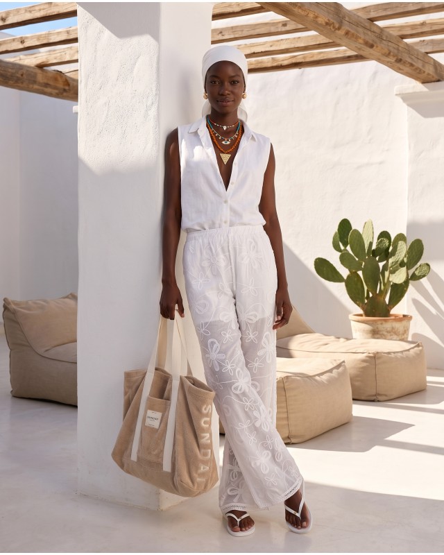 Resort Embroidered Sheer Pants - white