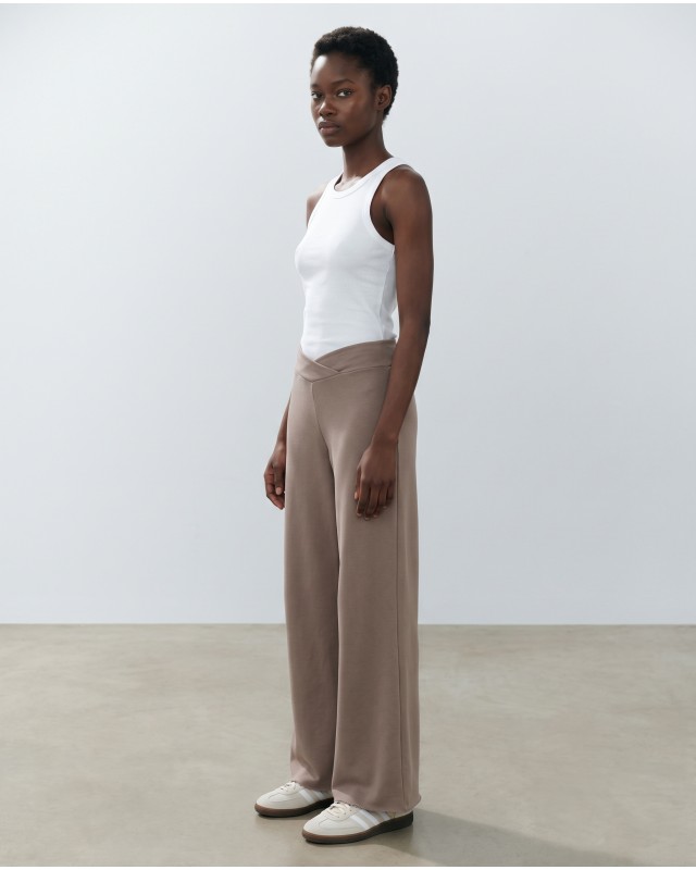 Παντελόνι φούτερ αχνούδιαστο Wide Leg με "V" mocha brown