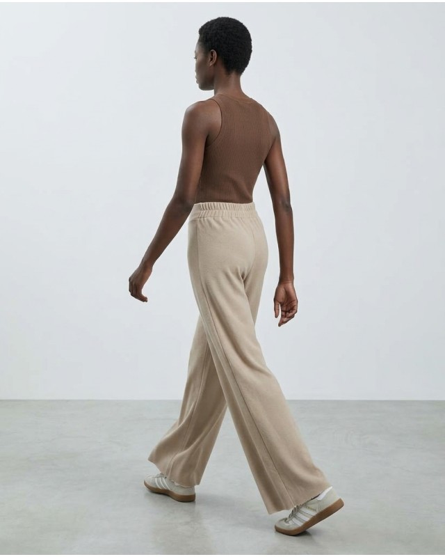 Παντελόνι φούτερ αχνούδιαστο Wide Leg με "V" beige 