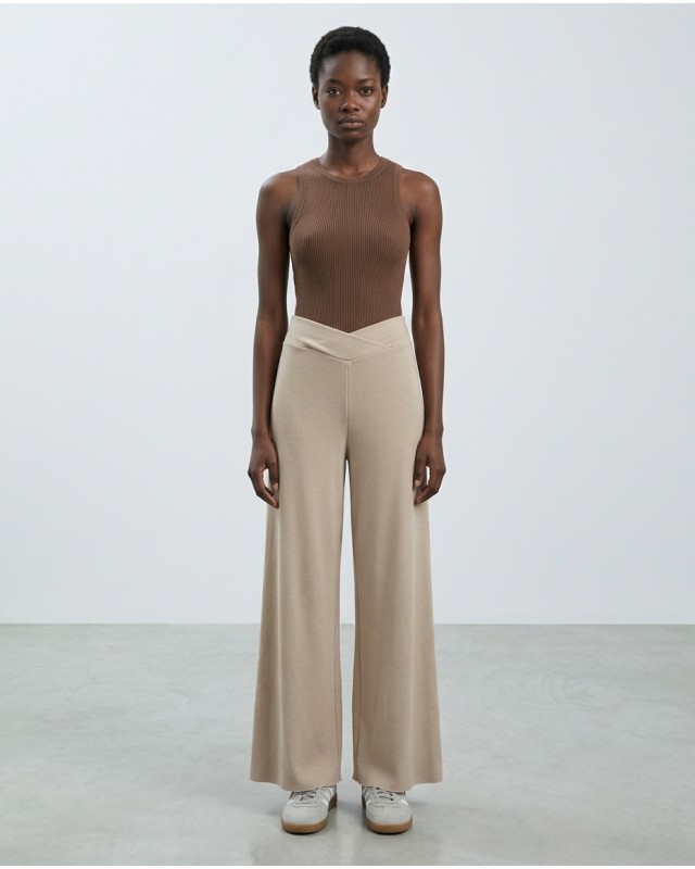 Παντελόνι φούτερ αχνούδιαστο Wide Leg με "V" beige 