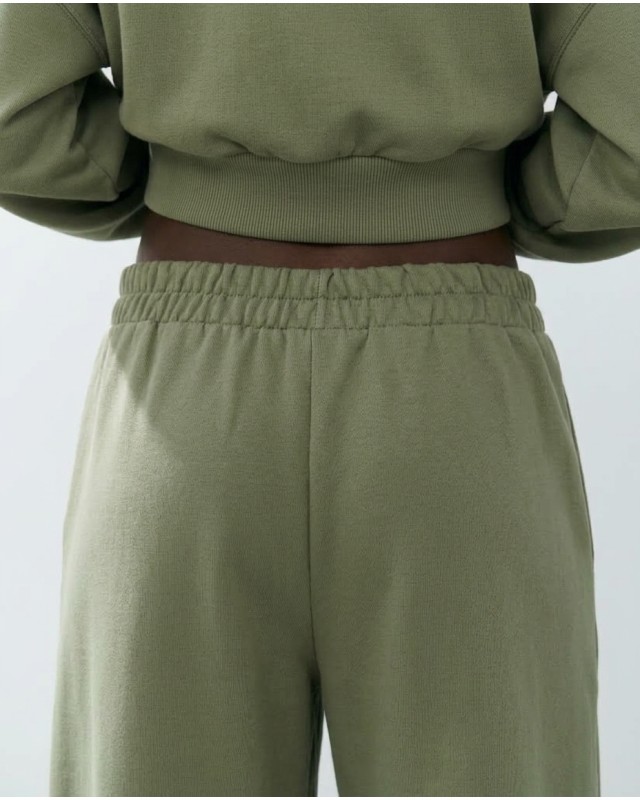 Παντελόνι φούτερ αχνούδιαστο Wide Leg με "V" olive