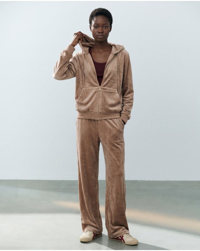 Σετ Βελουτέ «Velvet Mirage» με Zip Hoodie & φόρμα beige