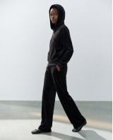 Σετ Βελουτέ «Velvet Mirage» με Zip Hoodie & φόρμα black