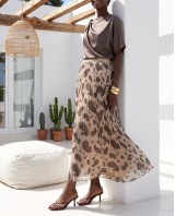 Printed Chiffon Maxi Skirt – Cream Paisley