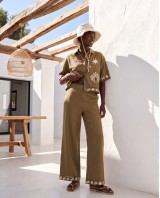 Σετ πουκάμισο και παντελόνα "SUN & PALM" χακί
