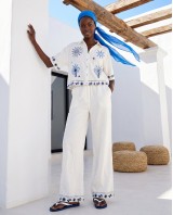Σετ πουκάμισο και παντελόνα "SUN & PALM" white