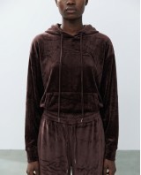 Βελουτέ Σετ Φόρμας με Hoodie και Παντελόνα καφέ