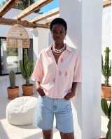 Half Moon Embroidered Shirt light pink