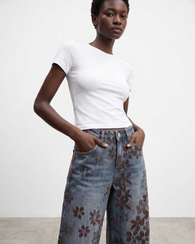 Velvet Flower High-Waist Wide-Leg Jeans