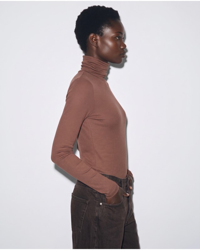 Μπλούζα Μακρυμάνικη με High Neck καφέ
