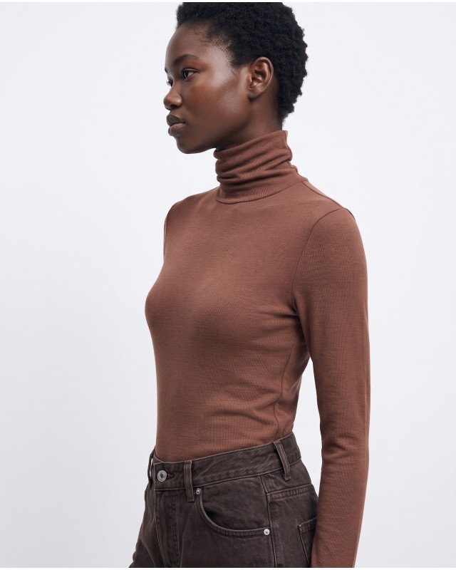 Μπλούζα Μακρυμάνικη με High Neck καφέ