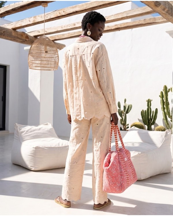 Coastal Chic Broderie Lounge Set beige