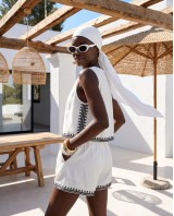 Σετ boho γιλέκο και σορτς με κεντήματα εκρού