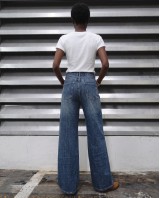 High-Waist Wide-Leg Jeans - Washed blue