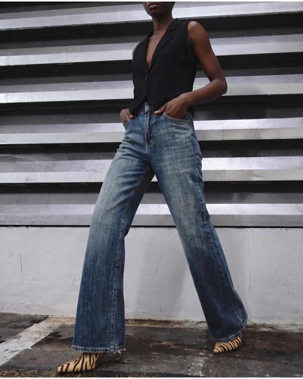 High-Waist Wide-Leg Jeans - Washed Brown 