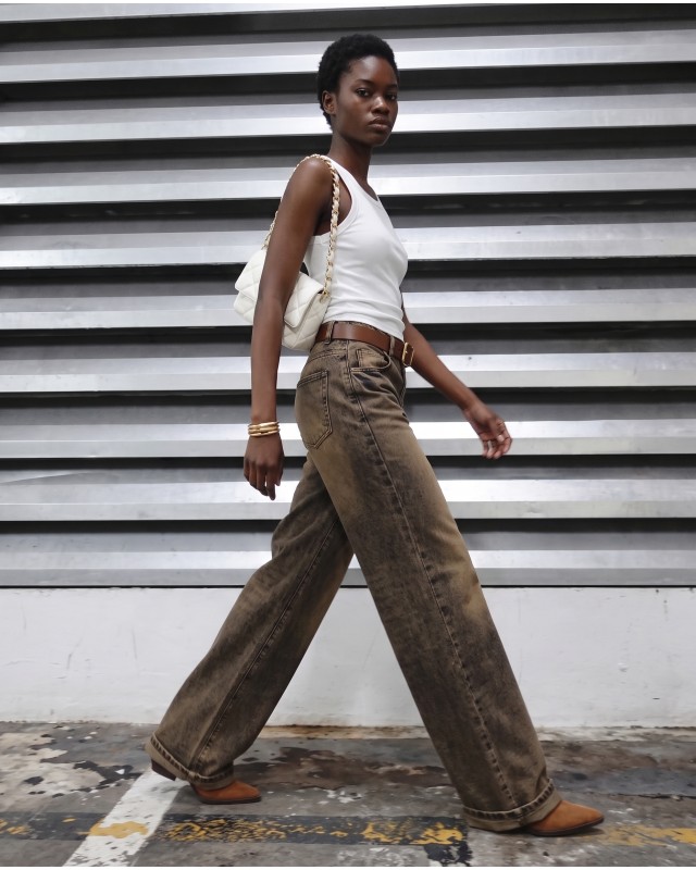 High-Waist Wide-Leg Jeans - Washed Brown 