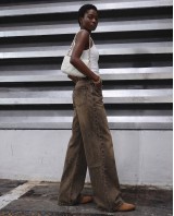 High-Waist Wide-Leg Jeans - Washed Brown 