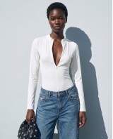Slim-Fit Κορμάκι με Φερμουάρ και Ραφές Κορσέ - off white