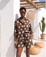 Dark Oasis Embroidered Set olive