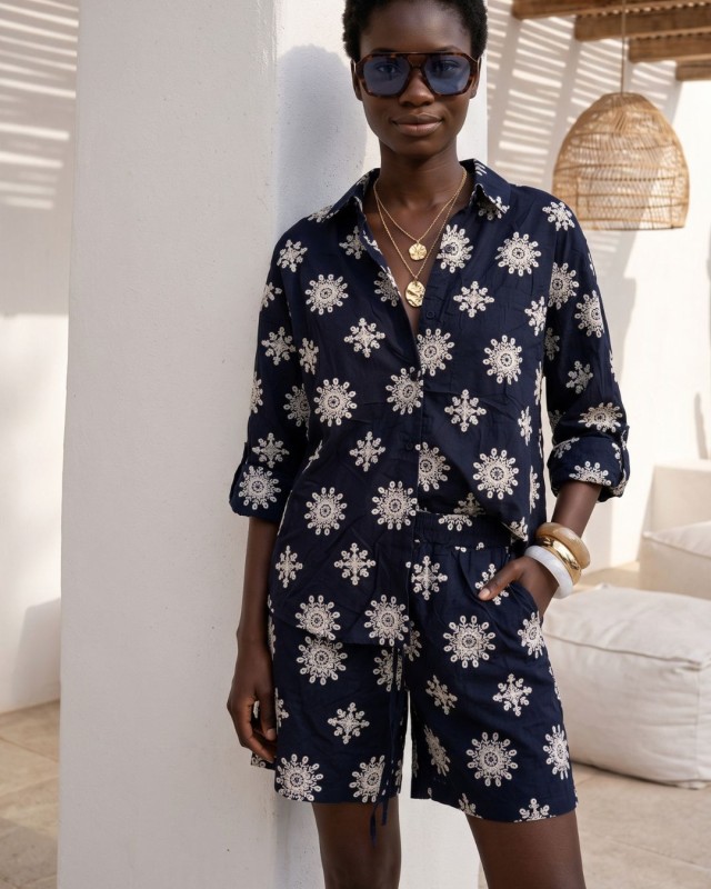 Dark Oasis Embroidered Set dark blue
