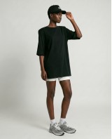 Μπλούζα βαμβακερή oversized με τρουακάρ μανίκι και βάτες μαύρο