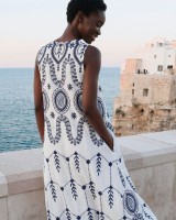 Φόρεμα  με κέντημα και τσέπες blue