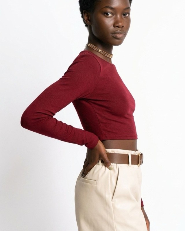 Μπλούζα crop top μακρυμάνικη με άνοιγμα στην πλάτη μπορντώ