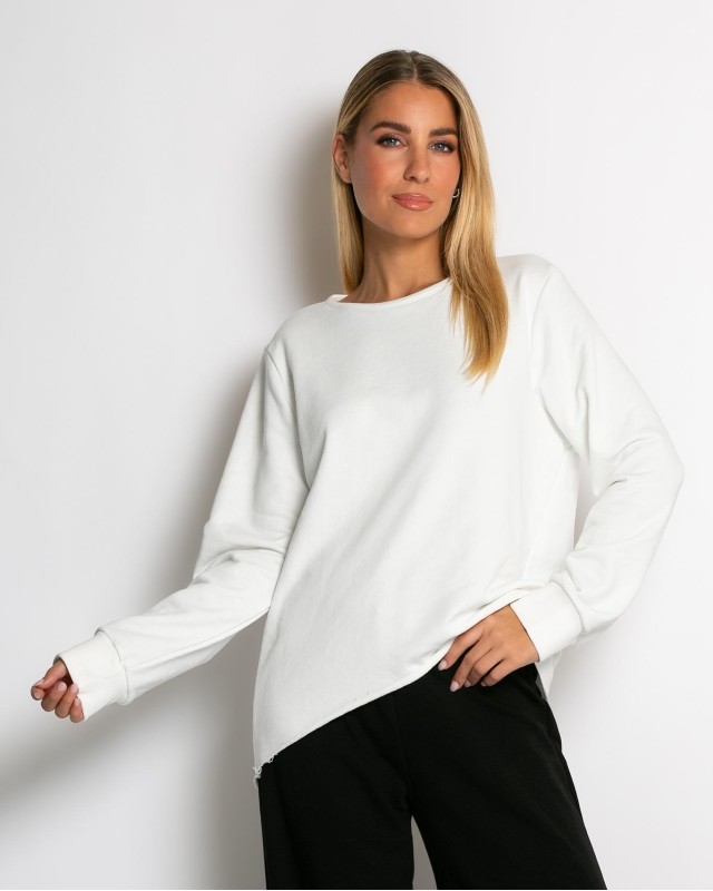 Μπλούζα φούτερ αχνούδιαστο πιο κοντή μπροστά κομμένη στο τελείωμα εκρού