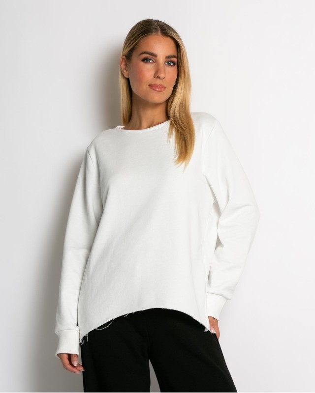 Μπλούζα φούτερ αχνούδιαστο πιο κοντή μπροστά κομμένη στο τελείωμα εκρού