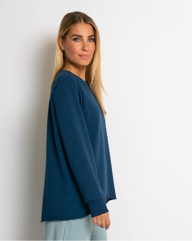 Μπλούζα φούτερ αχνούδιαστο πιο κοντή μπροστά κομμένη στο τελείωμα ραφ