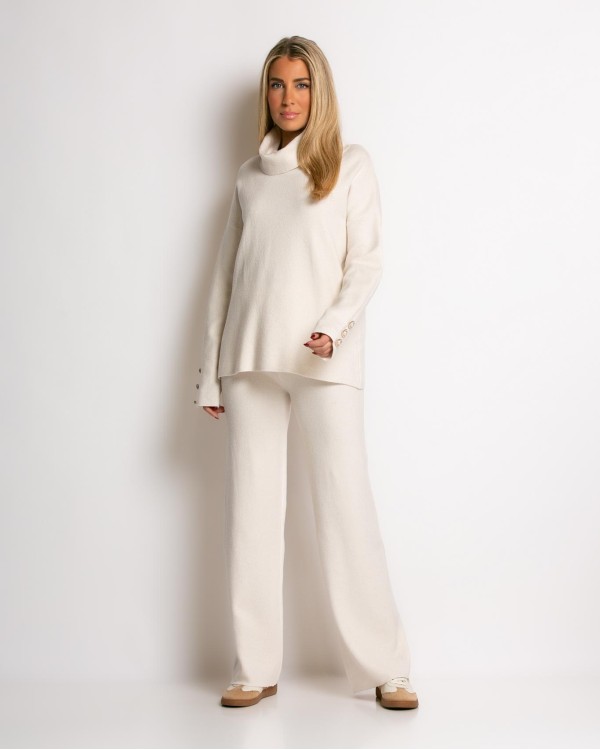Σετ πλεκτό μπλούζα με σχέδιο στο μανίκι και παντελόνι εκρού