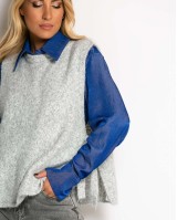 Αμάνικη πλεκτή μπλούζα με δέσιμο στο πλάι γκρι