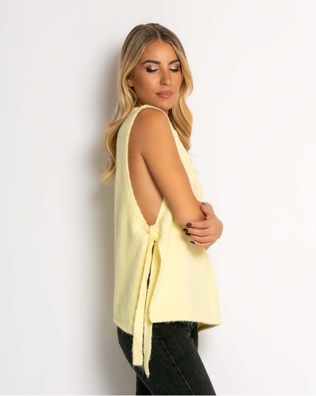 Αμάνικη πλεκτή μπλούζα με δέσιμο στο πλάι κίτρινο