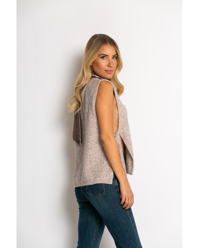 Αμάνικη πλεκτή μπλούζα με δέσιμο στο πλάι μπεζ