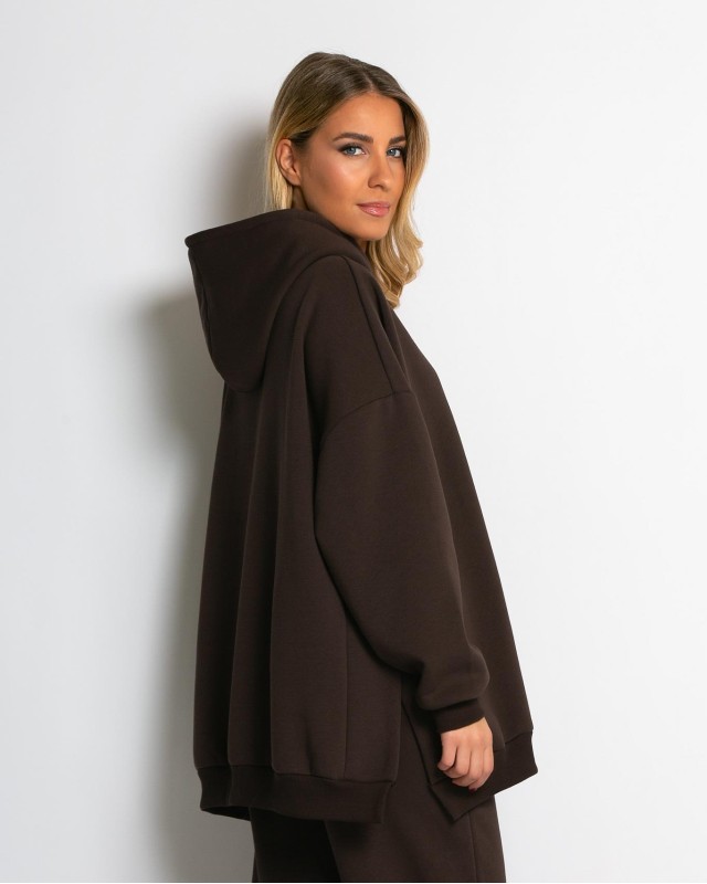 Μπλούζα φούτερ χνούδι μακρυμάνικη oversized με άνοιγμα στο πλάι καφέ