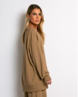 Μπλούζα φούτερ αχνούδιαστο oversized με ανοιχτή λαιμόκοψη sand