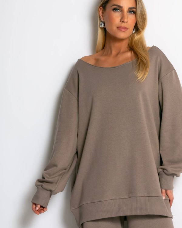 Μπλούζα φούτερ αχνούδιαστο oversized με ανοιχτή λαιμόκοψη πούρο